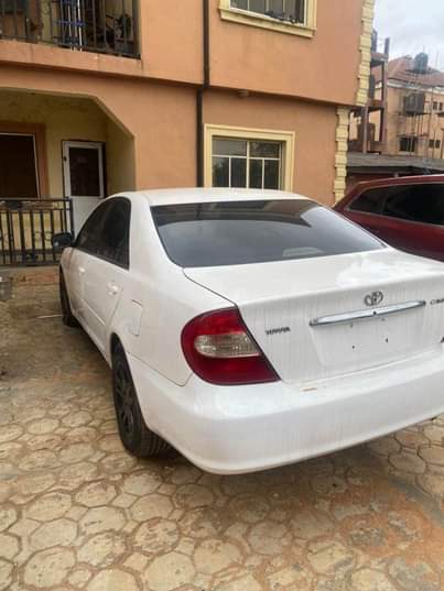 A picture of Toyota Camry 2004