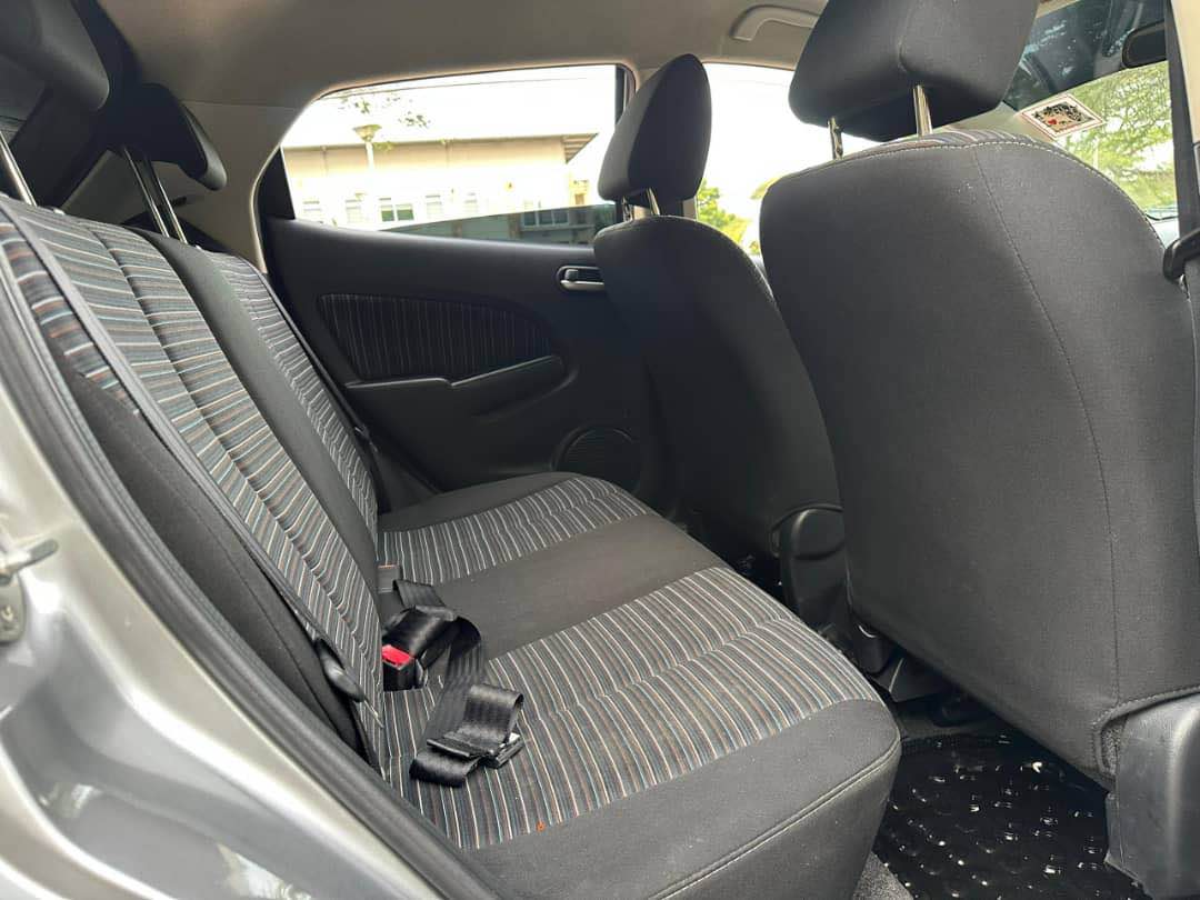 A picture of MAZDA DEMIO
