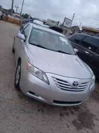 A picture of Very sharp Toyota Camry 08