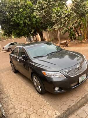 A picture of clean Toyota spider 2010