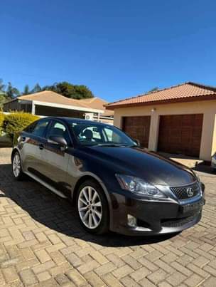 lexus