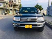 A picture of Land cruiser vx limited