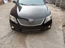 A picture of 2011 Model Toyota Camry Muscle V6 Sharp engine and gear