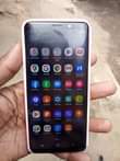 A picture of Samsung s9 plain