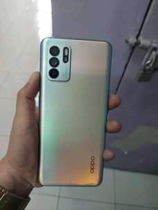 A picture of Oppo reno 5z 5g