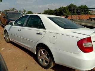 A picture of Registered Toyota Camry SE 05