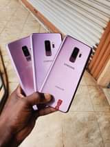 A picture of S9 edge