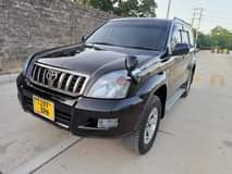 A picture of LAND CRUISER pRADO 120