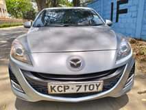 mazda axela