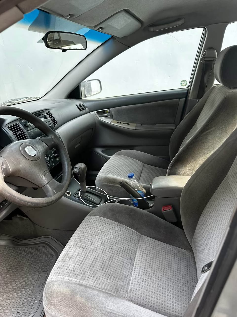 A picture of First body 2006 Toyota Corolla