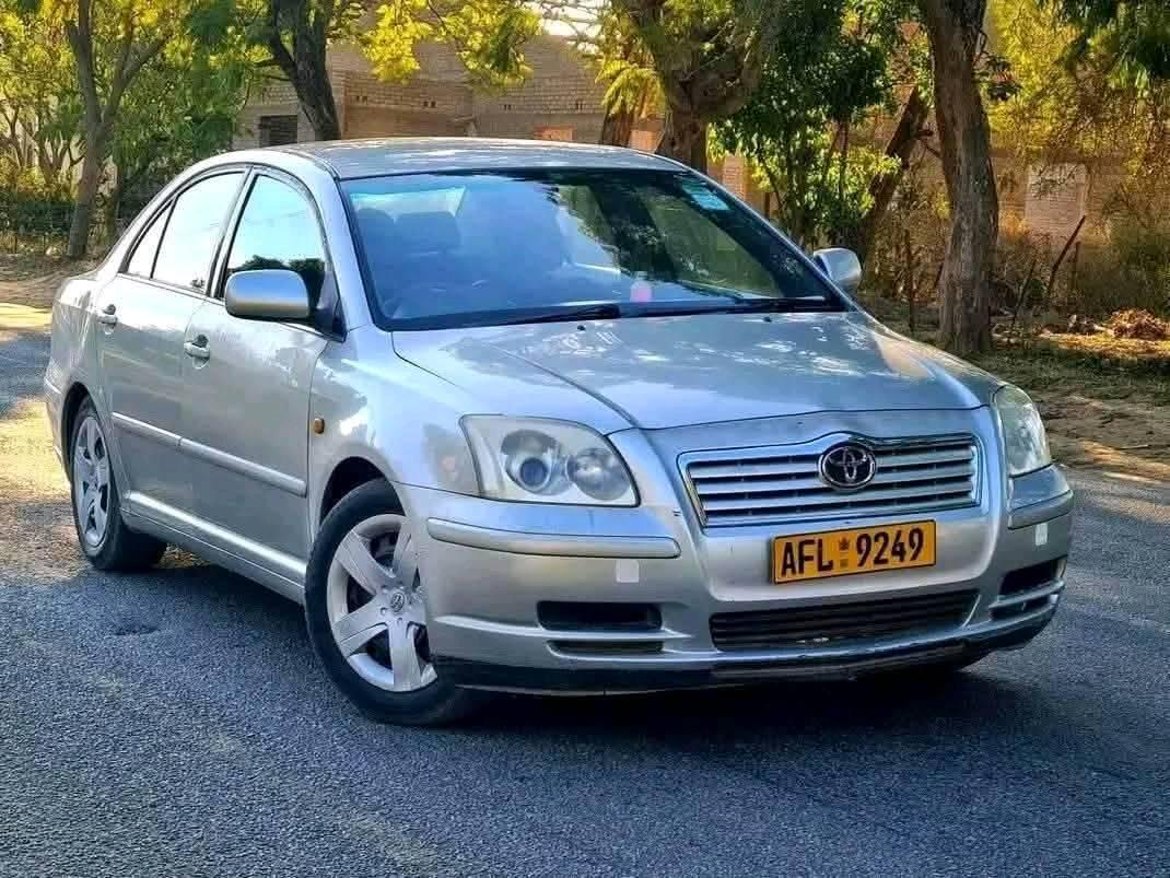 used toyota avensis