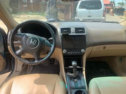 A picture of Brand Honda Model ACCORD Year 2007 Engine Gear 100 AC100