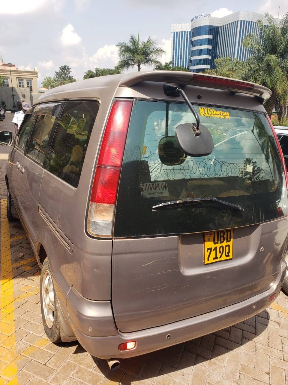 A picture of Toyota Noah For Sale 0787181703 0704482571 Call Whatsapp