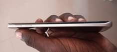 A picture of Samsung s6 edge kwa 130 000 tu inaram 3gb storage
