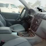 A picture of ML 500 2004 model