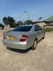 A picture of TOYOTA CAMRY 2004