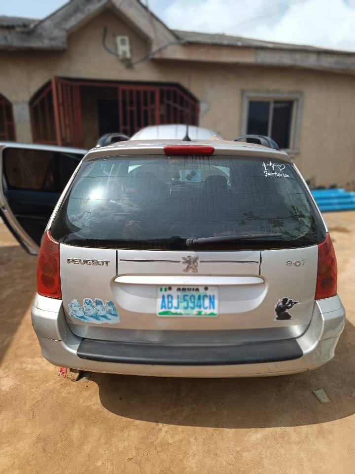 A picture of Very nice car