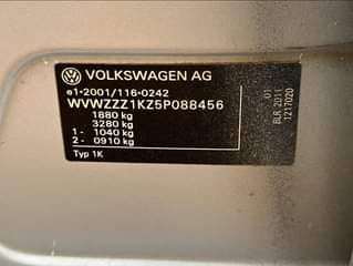 A picture of AWOOF DEAL EXTREMELY CLEAN USED GOLF 5 AUTOMATIC FSI ENGINE