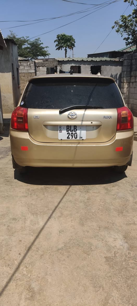 A picture of Toyota Corolla Run x