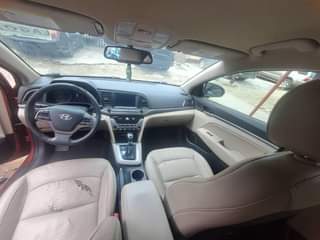 A picture of Car s