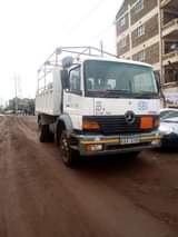 Kariuki W.