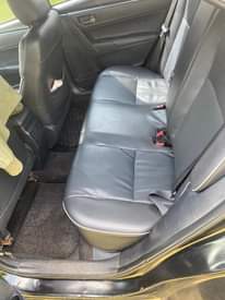 A picture of TOYOTA COROLLA 2015