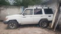 A picture of TOYOTA LAND CRUISER