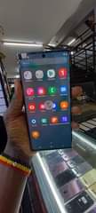 A picture of note 10 plus