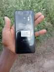 A picture of Samsung galaxy s9 krek kdg na batan tu 0687879635