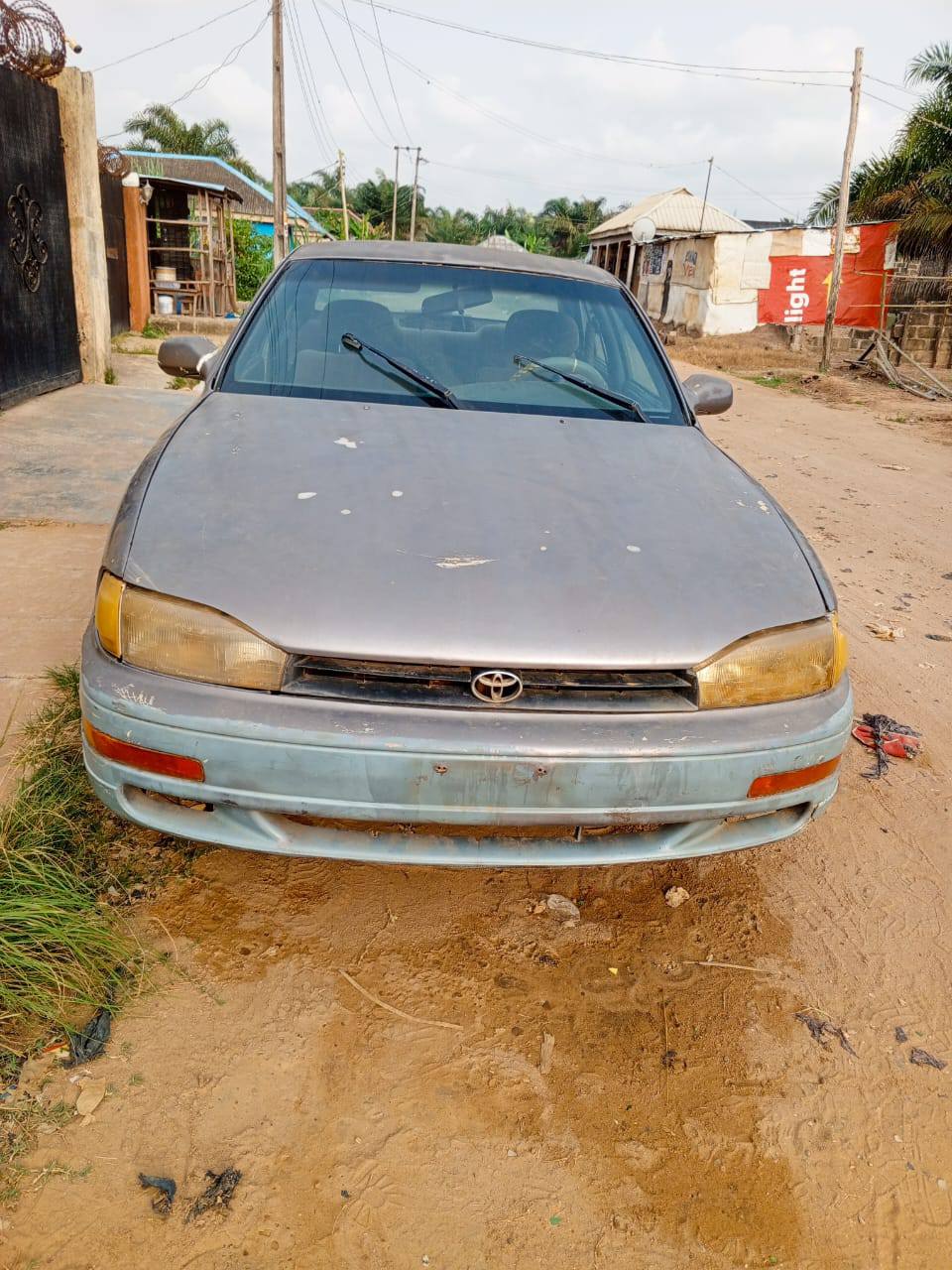 A picture of Toyota Camry orobo 08123451380