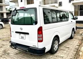 A picture of TOYOTA HIACE