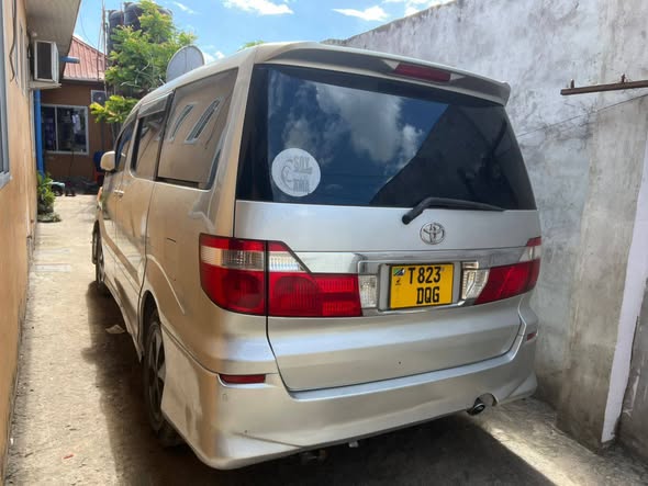 A picture of Toyota alphard