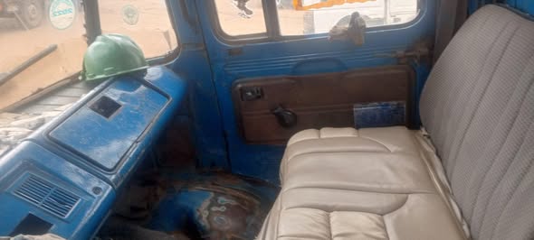 A picture of Sound 608 long Truck buy and use