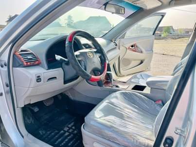A picture of REGISTERED TOYOTA CAMRY THUMBSTART Pristine Clean V6 You Can t