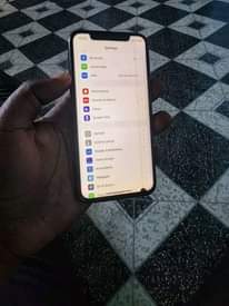 A picture of IPHONE X GB 64