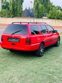 A picture of Car