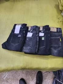 A picture of Mens jeans