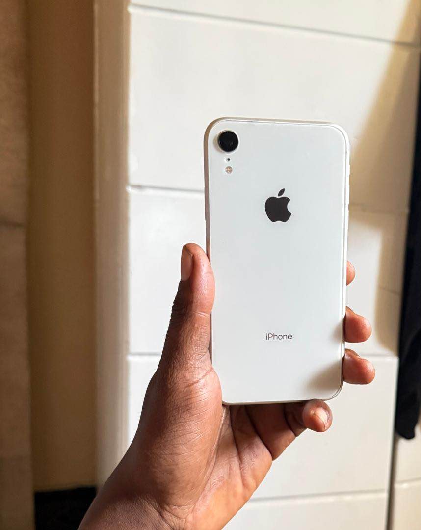 A picture of iPhone XR 64GB