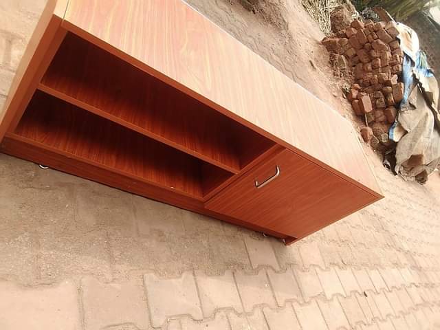 A picture of Tv stand