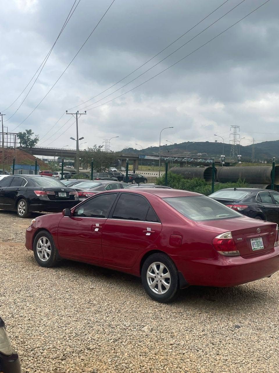A picture of 2006 Toyota camry