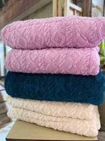 A picture of NEW HEAVY FLEECE BLANKETS AVAILABLE The package comes with One