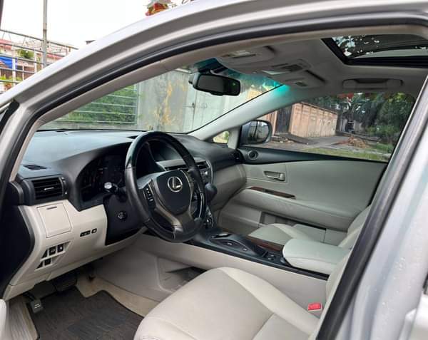 A picture of Registered Toks in Standard 2015 Facelift RX350 Full option First
