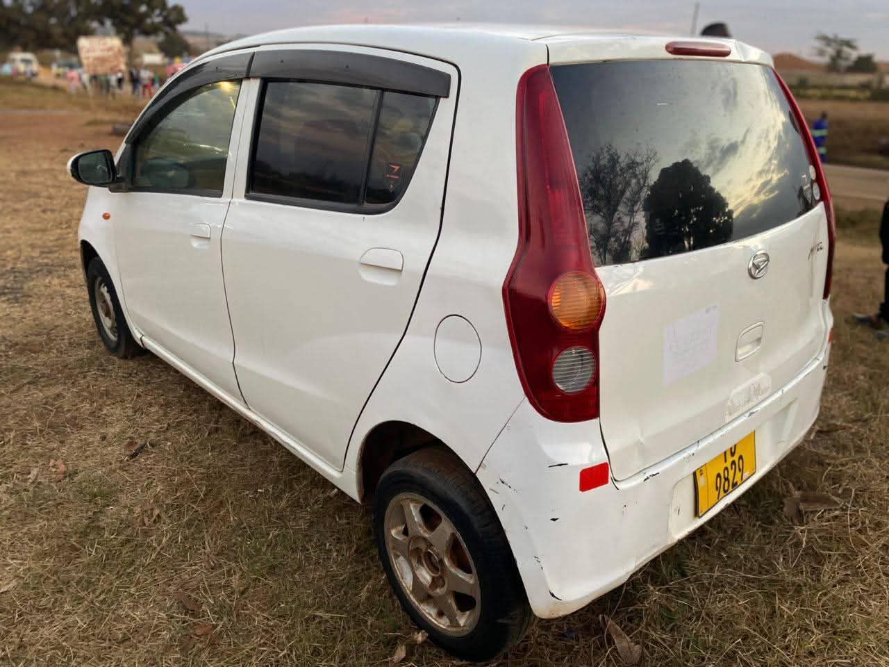 daihatsu mira