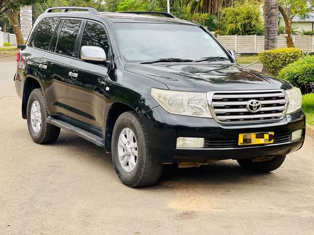 toyota land cruiser