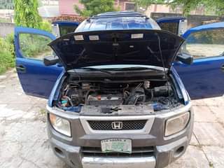 A picture of Honda Element
