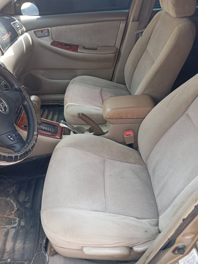 A picture of Dealer s deal direct 2007 Toyota Corolla with good engine