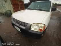 A picture of Nissan Frontier pick up 08032460788