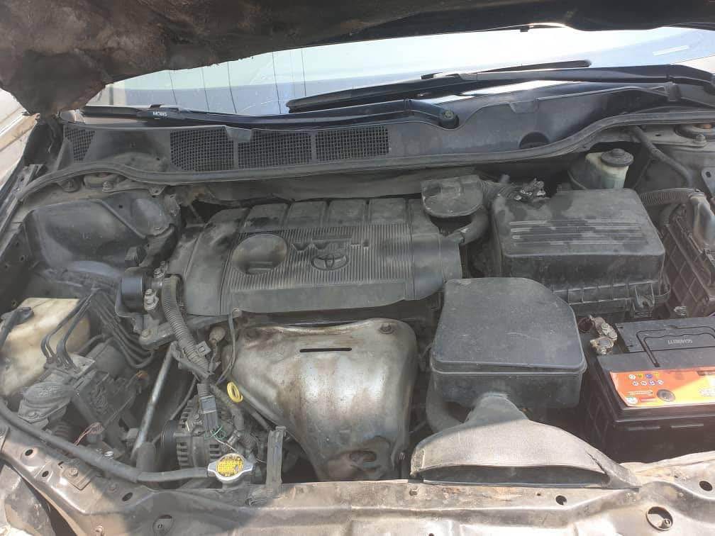 A picture of 013 model Toyota venza