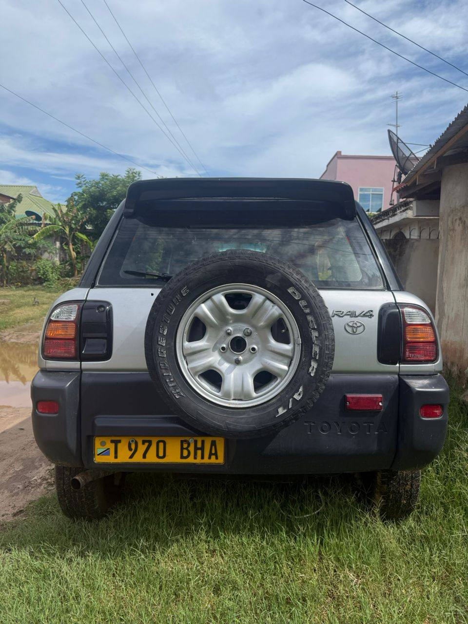 A picture of Toyota RAV4 kipisi