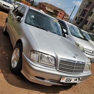 A picture of C200 2000 15M